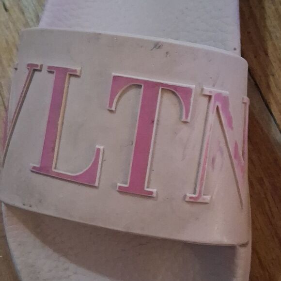 Valentino Garavani Pink Slide Sandals Size 8.5 - Picture 8 of 8